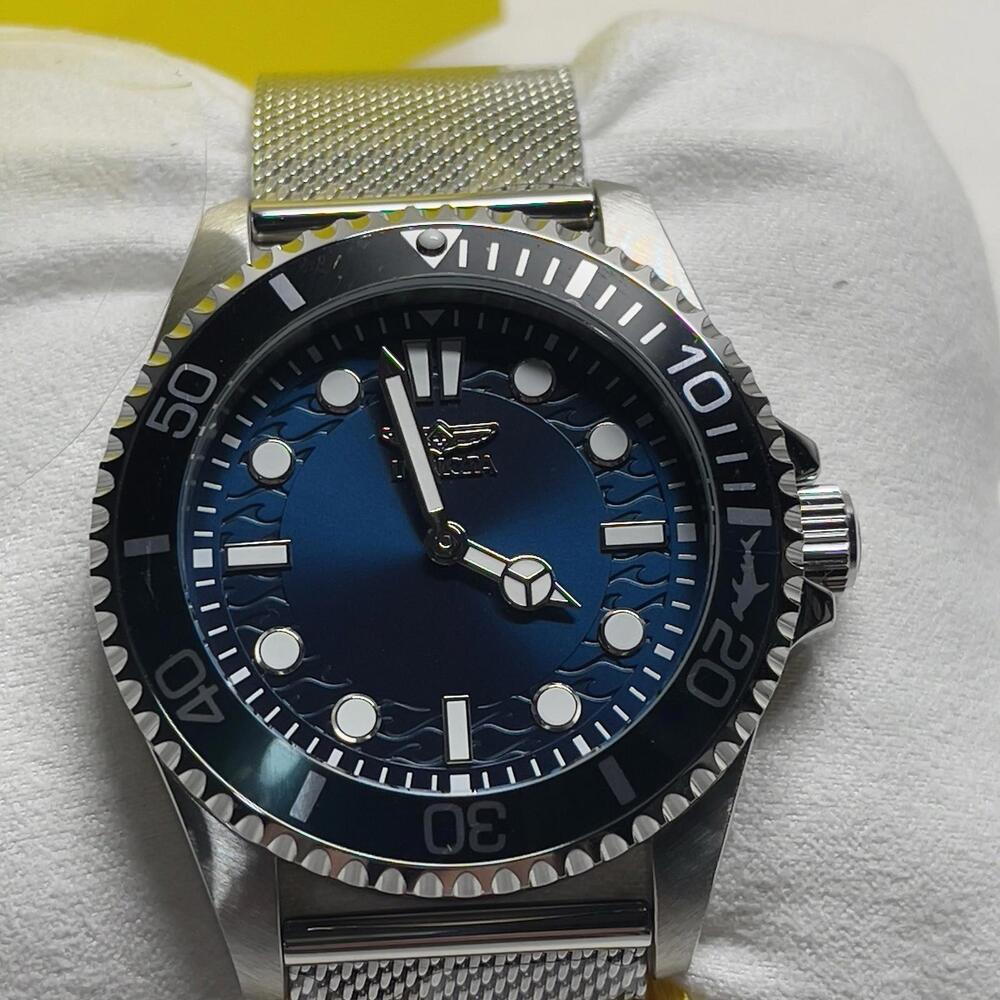 Invicta Pro Diver Men’s 43mm Quartz Blue Dial SS Mesh Bracelet Watch 47173 - NEW